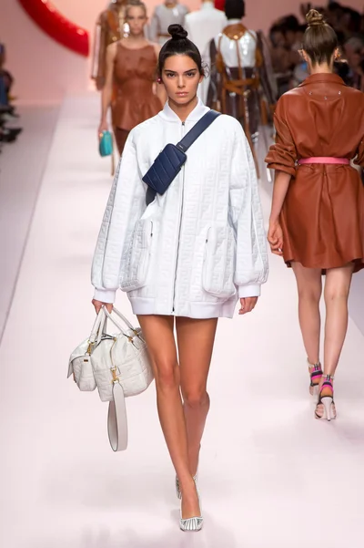 Look 6
